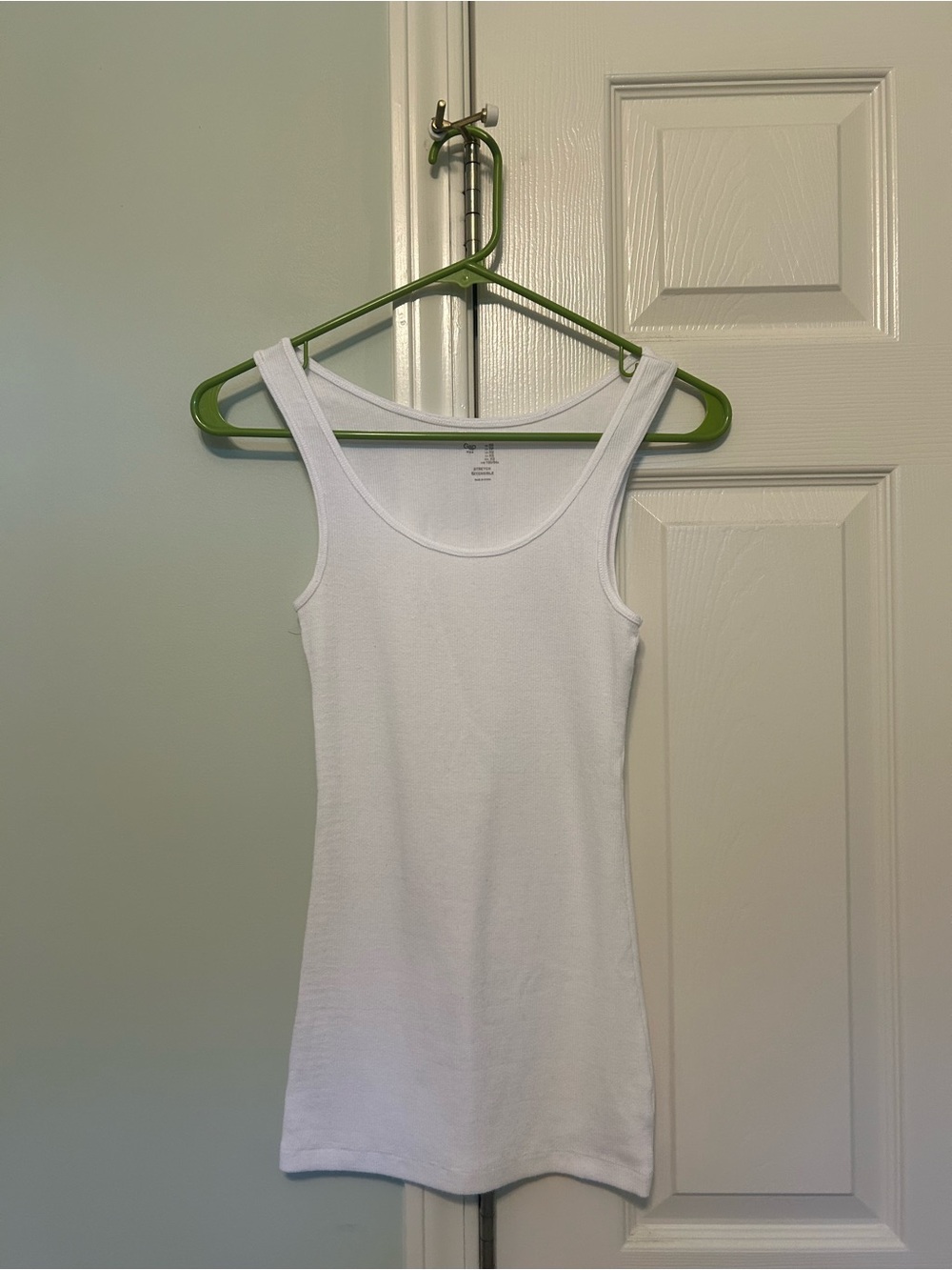 GAP Classic White Ribbed Tank Top - Women